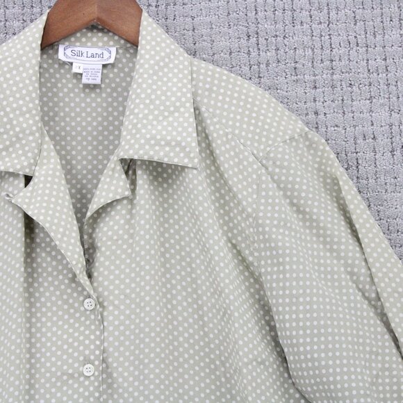 Silk Land Shirt Womens 2X Beige Polka Dot Button Down Short Sleeve Collared - Picture 2 of 9
